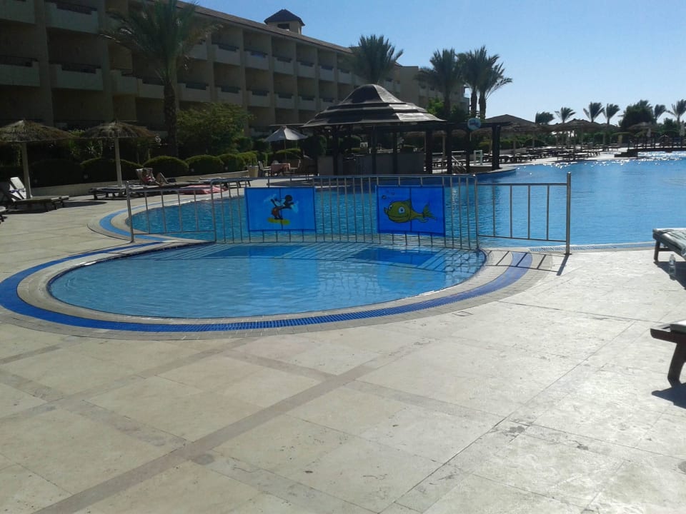 Zu klein Amwaj Beach Club Abu Soma Resort