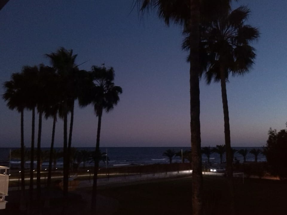 Blick vom Standardzimmer zum Meer (Südflügel) Hotel Parador de Benicarlo