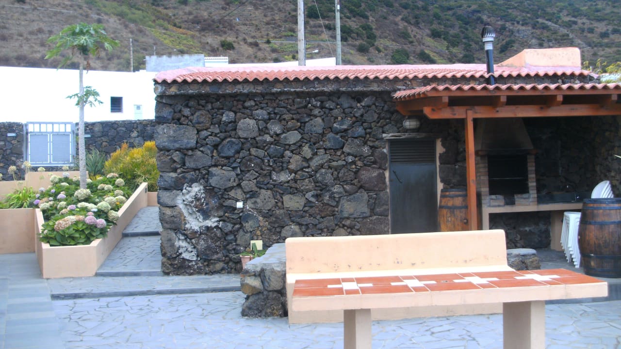 Außengrill mit Sitzmöglichkeit Villa La Hiedra