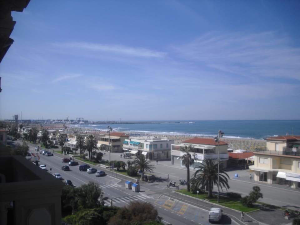Blick vom Balkon unseres Zimmers Grand Hotel Royal