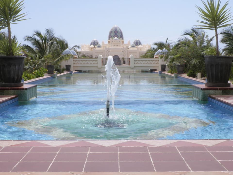 Pool-Restaurant Hotel Riu Karamboa