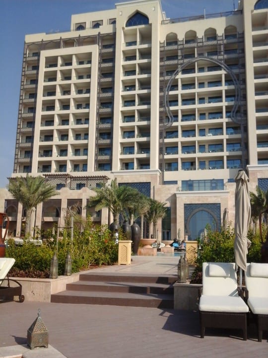 Hotel von der Seeseite Ajman Saray, a Luxury Collection Resort