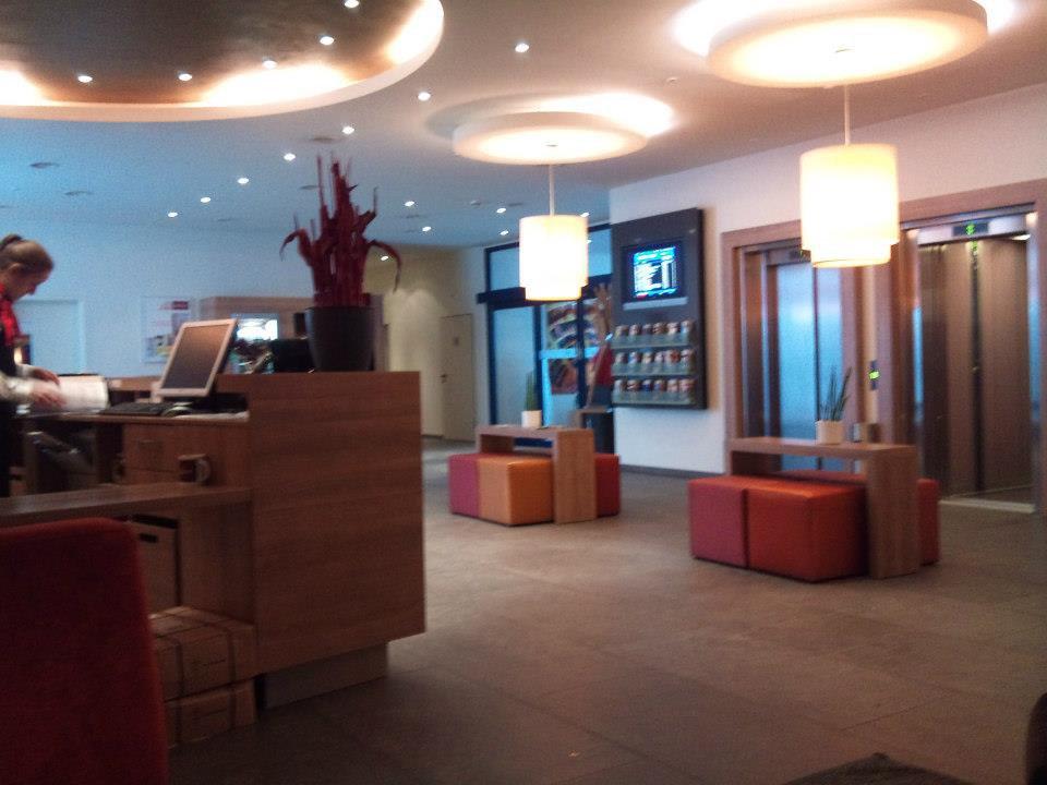 Willkommen Mercure Hotel Stuttgart Airport Messe