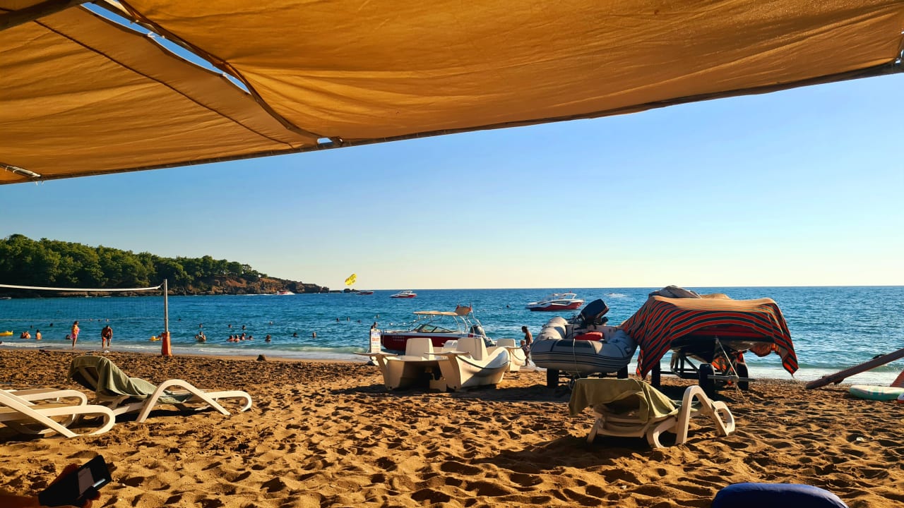 Strand Arycanda Kirman Premium