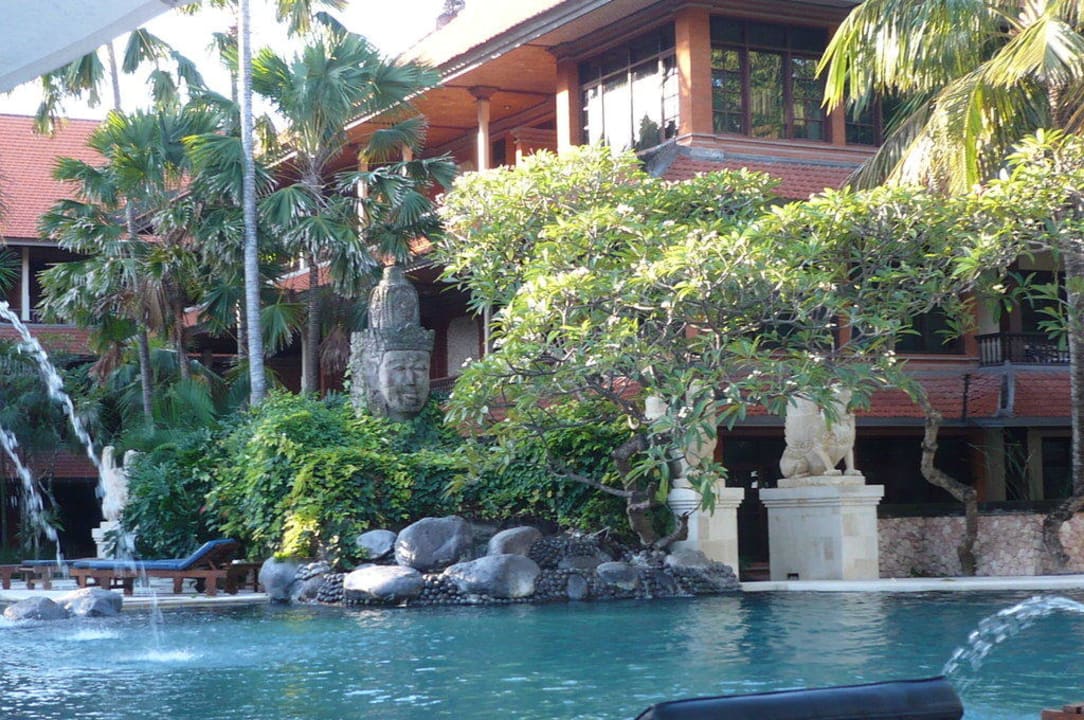 Pool des Puri Santrian Puri Santrian