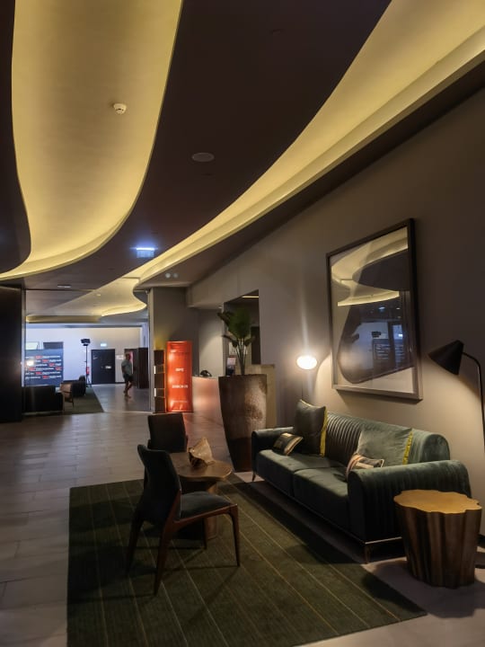 Lobby Hilton Porto Gaia