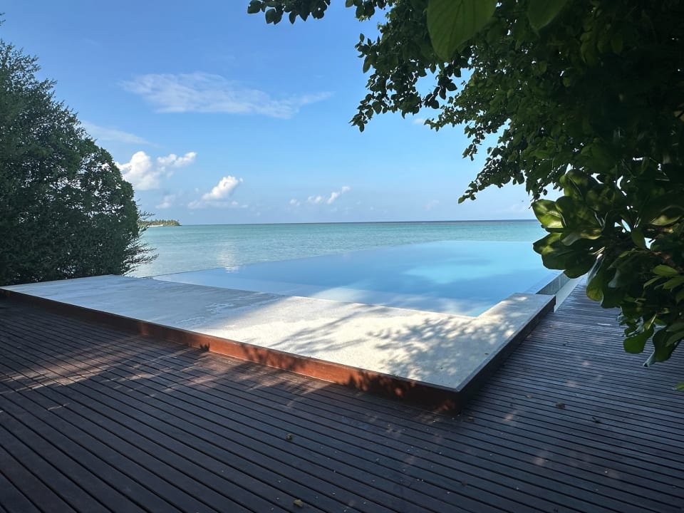 Pool Summer Island Maldives