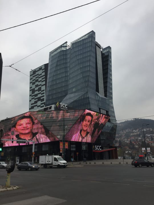 Außenansicht Swissotel Sarajevo