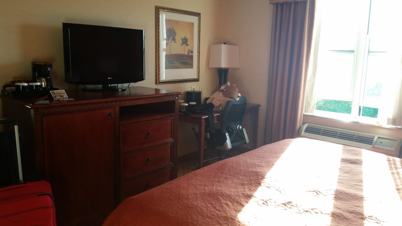 Im Doppelzimmer 711 Queens County Inn and Suites