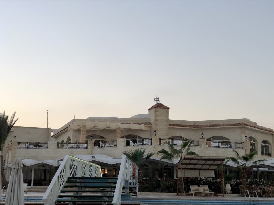 Gastro Brayka Bay Resort