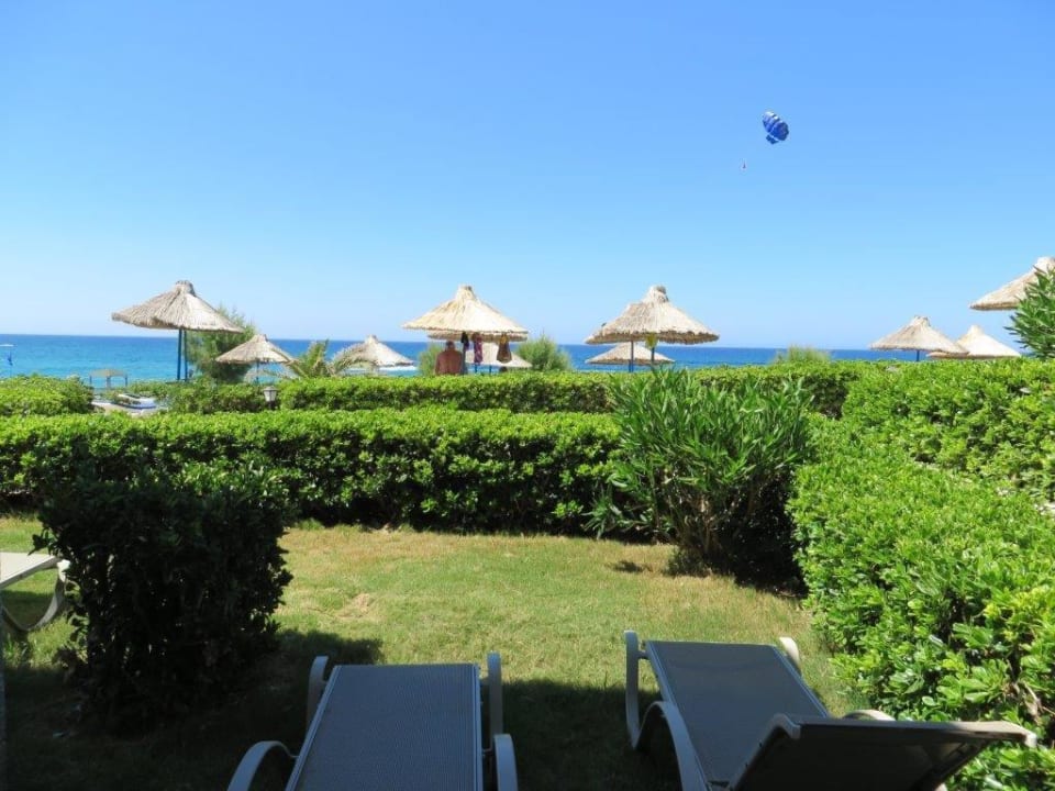 Vom Zimmer Alexander Beach Hotel & Village Resort