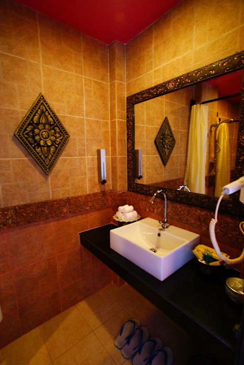 Bad Golden Temple Hotel