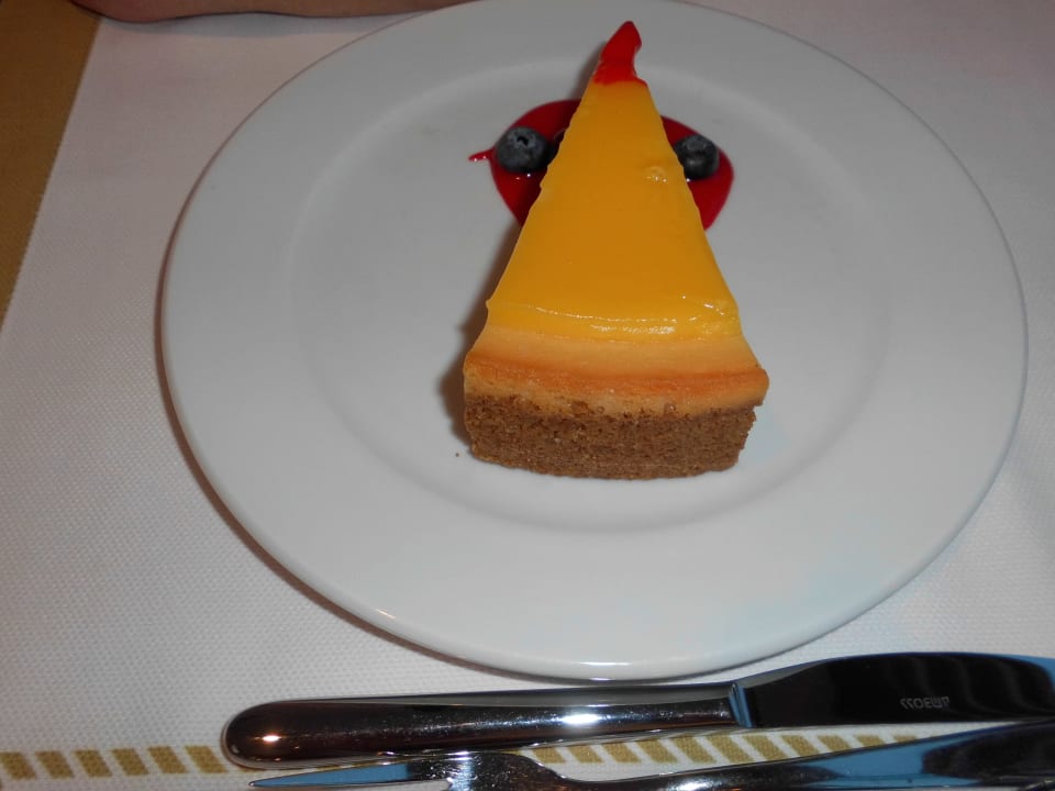 Gastro Iz Flower Side Beach Hotel