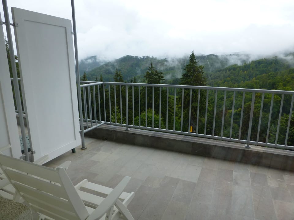 Ein wunderschönes, freies Balkon-Ausblick Grand Hotel Balvanyos