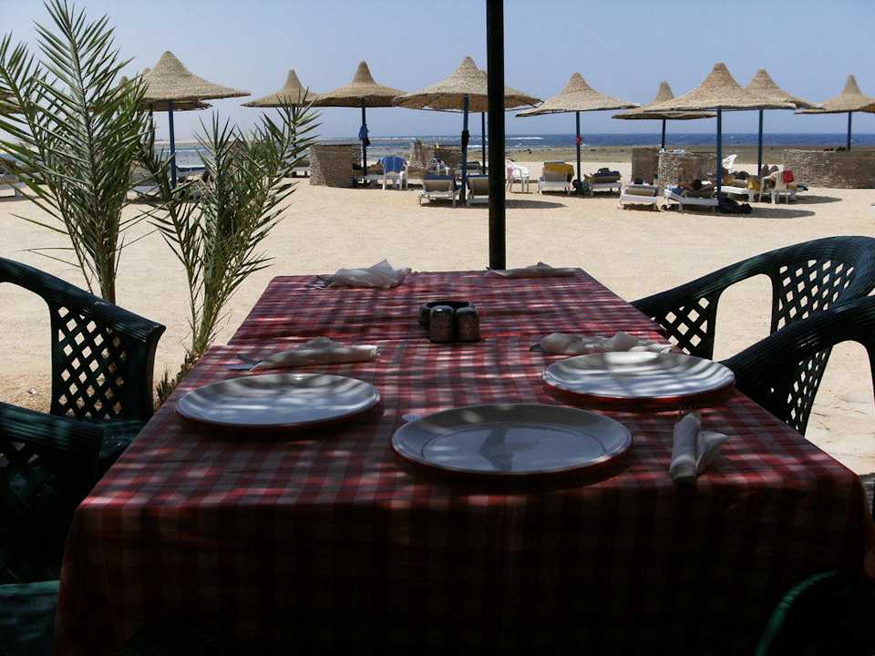 Restaurant am Strand Pensée Royal Garden Beach Resort