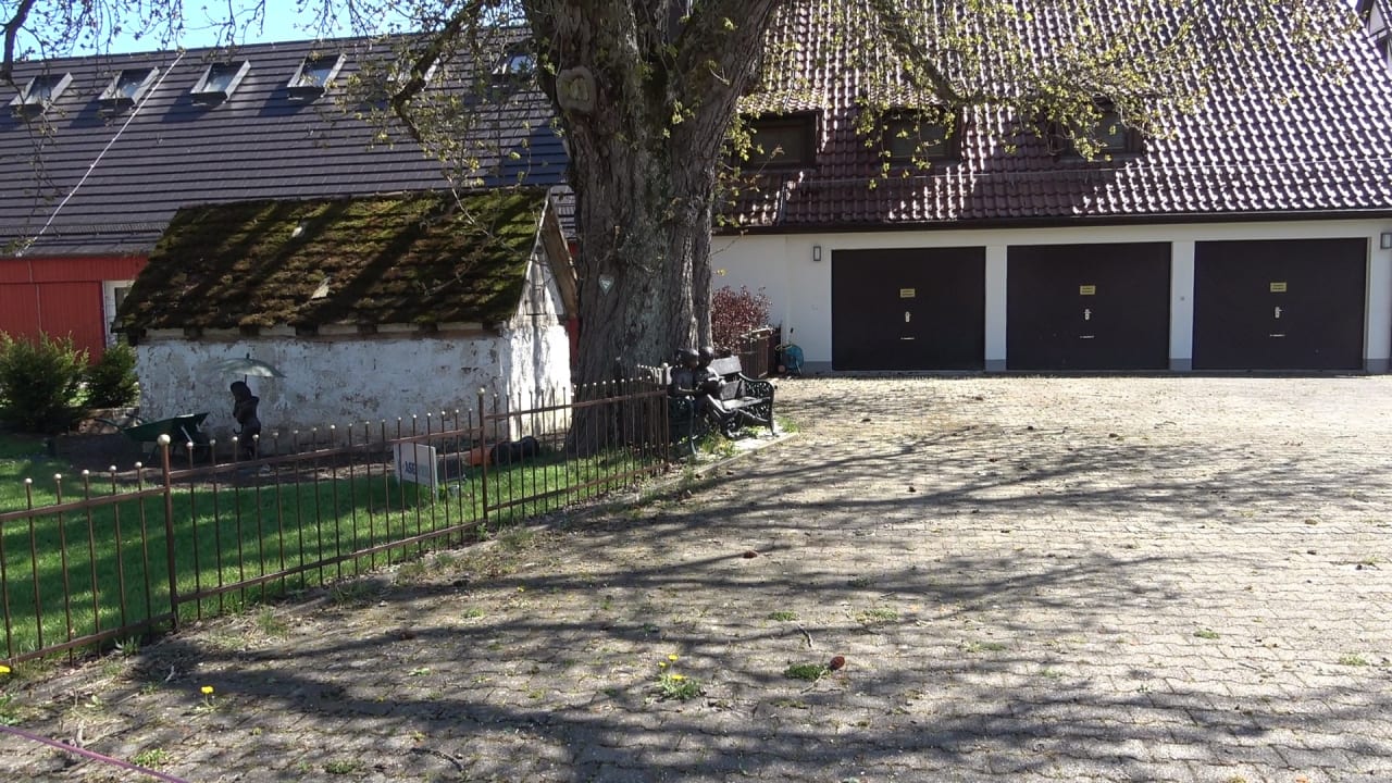 Außenansicht Baumhaushotel OaseWeil