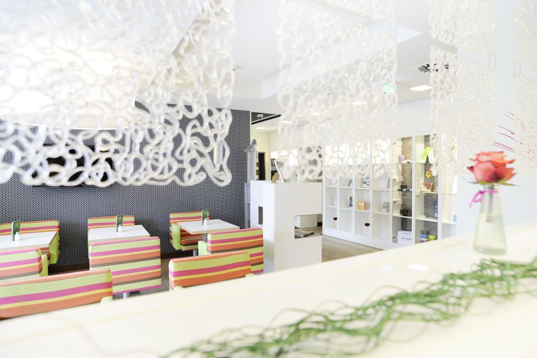 Lobby Hotel Harry's Home Linz