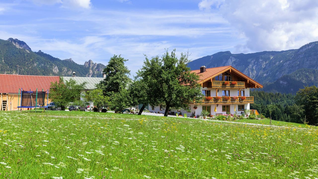 Außenansicht Ferienwohnungen Roislerlehen