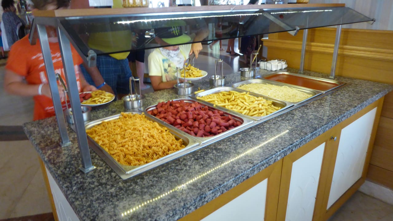 Restaurant Palmeras Beach Hotel