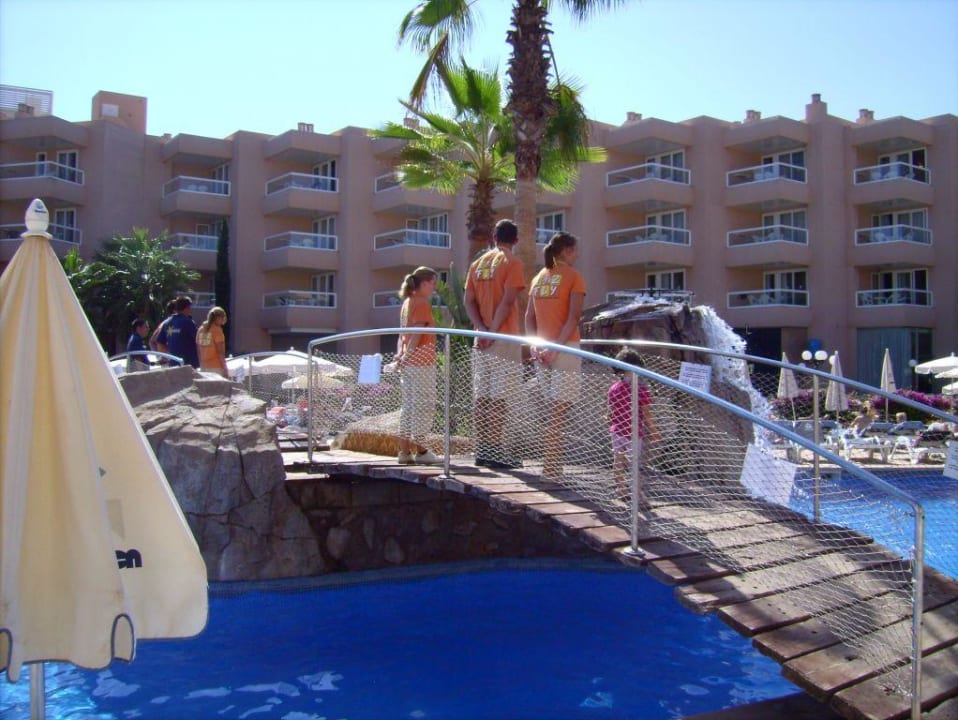 Poolbrücke incl. Animationsteam Hotel Tropic Garden