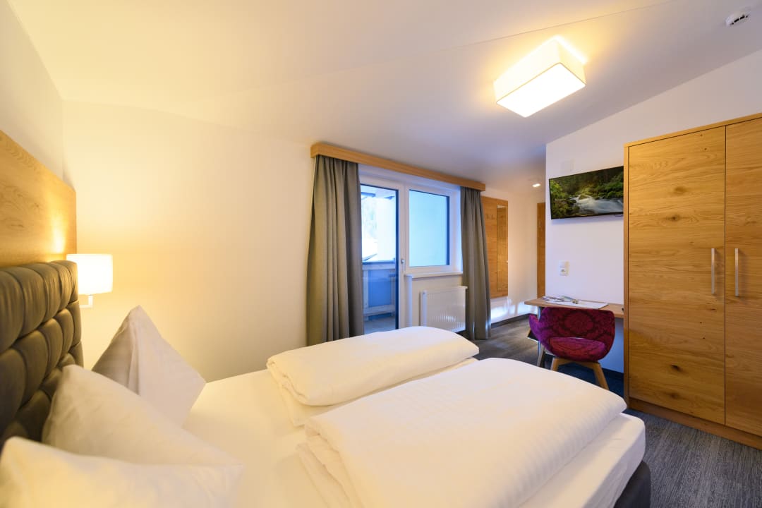 Zimmer Familien- & Wanderhotel Erika