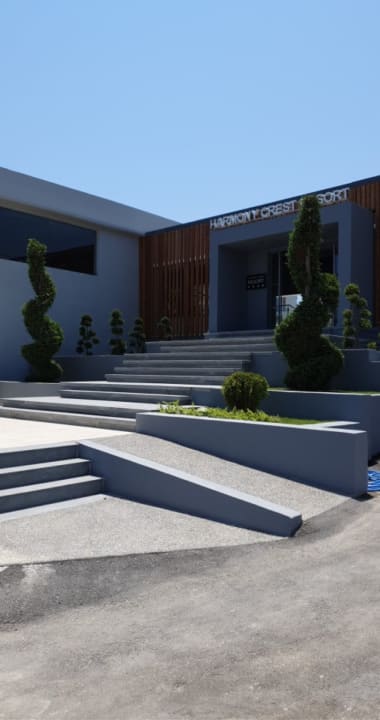 Lobby Harmony Crest Resort & Spa