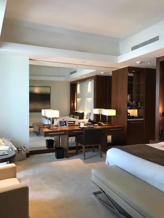 Zimmer JW Marriott Marquis Hotel Dubai