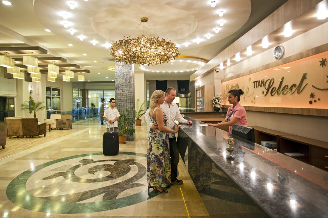Lobby Solivia Hotel