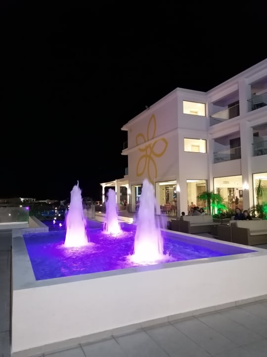 Sonstiges Asterias Beach Resort