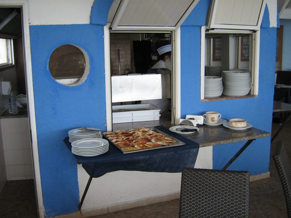 Pizza im Strandrestaurant Aldiana Club Rocca Nettuno Calabria