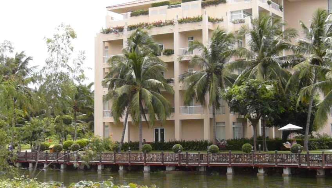 Zimmer mit Ausblick zum Garten Resort Golden Palm
