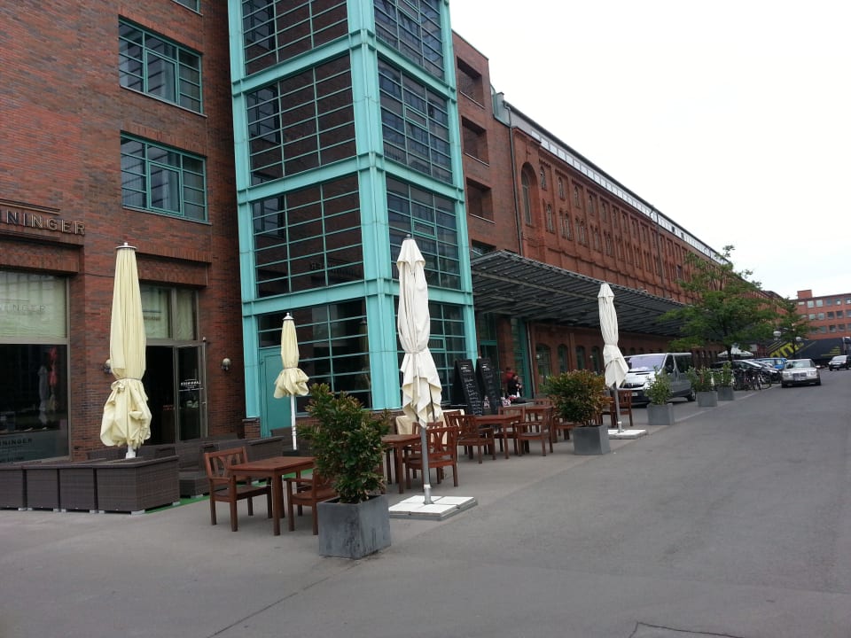 Hotel von der Eingangsseite AMERON Berlin ABION Spreebogen Waterside