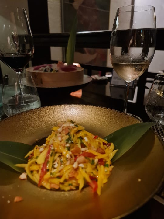 Gastro Fairmont Nile City Hotel