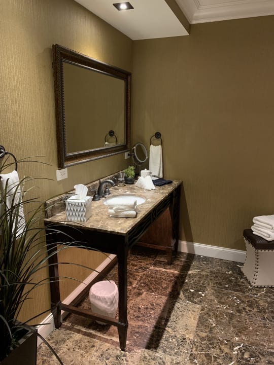 Zimmer Curtiss Hotel, an Ascend Hotel Collection Member