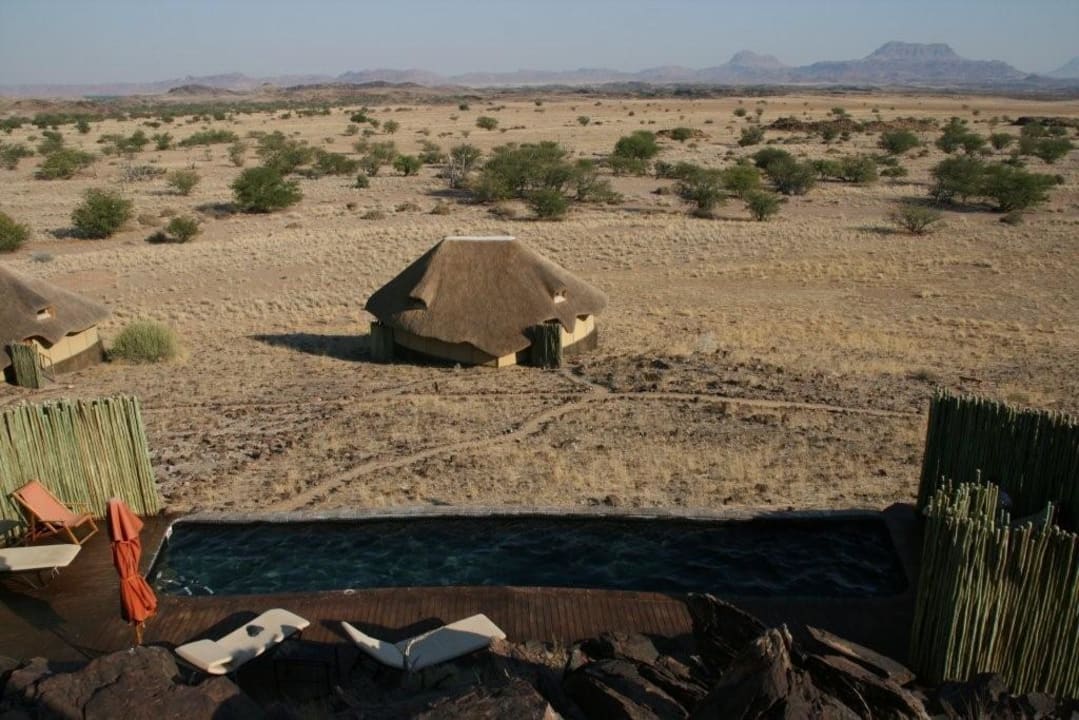 Der Pool Doro Nawas Camp