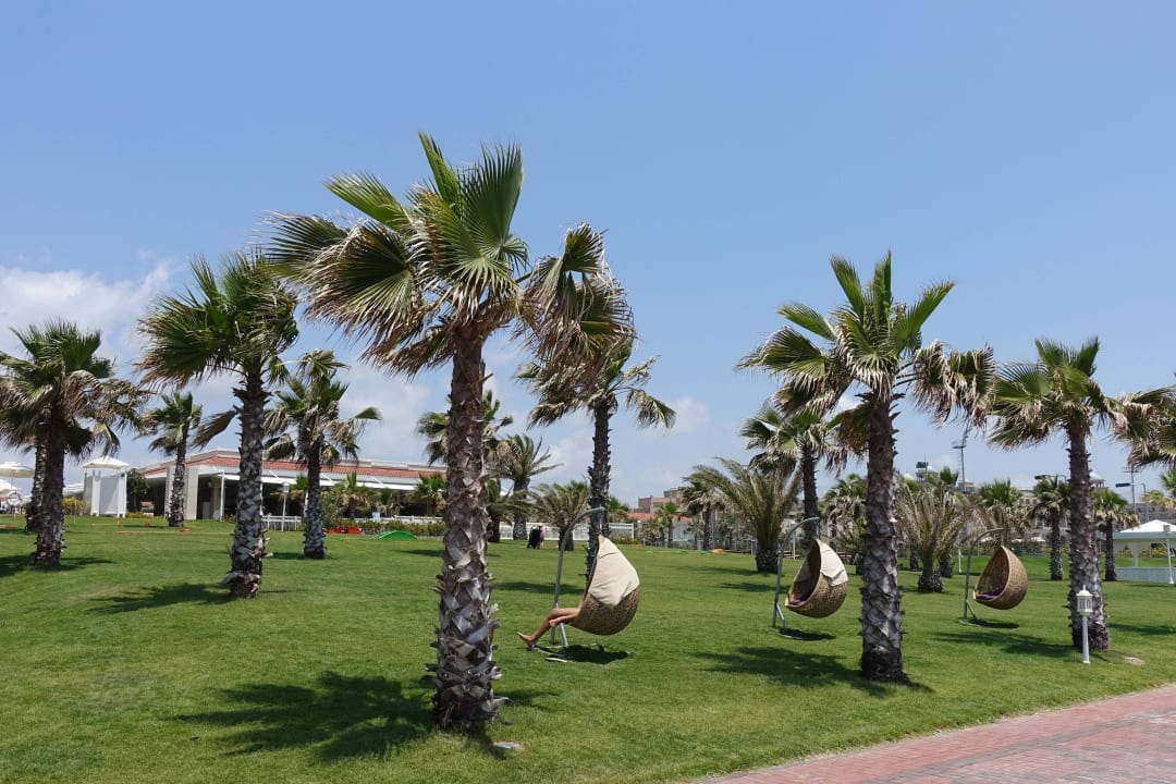 Gartenanlage vor dem Strand Güral Premier Belek