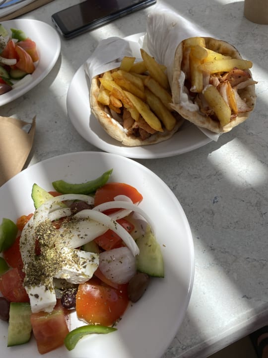 Gastro Asterias Beach Resort