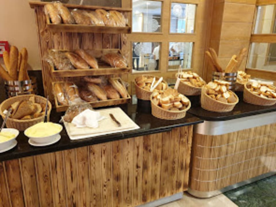 Gastro Alba Queen Hotel