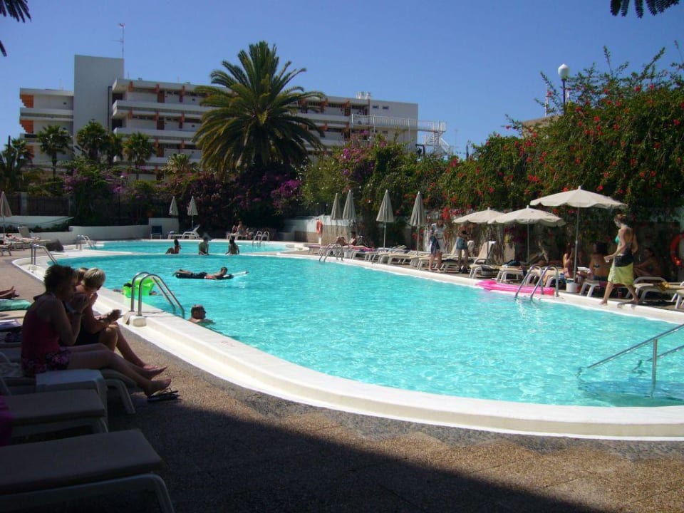 Pool Bull Escorial & Spa