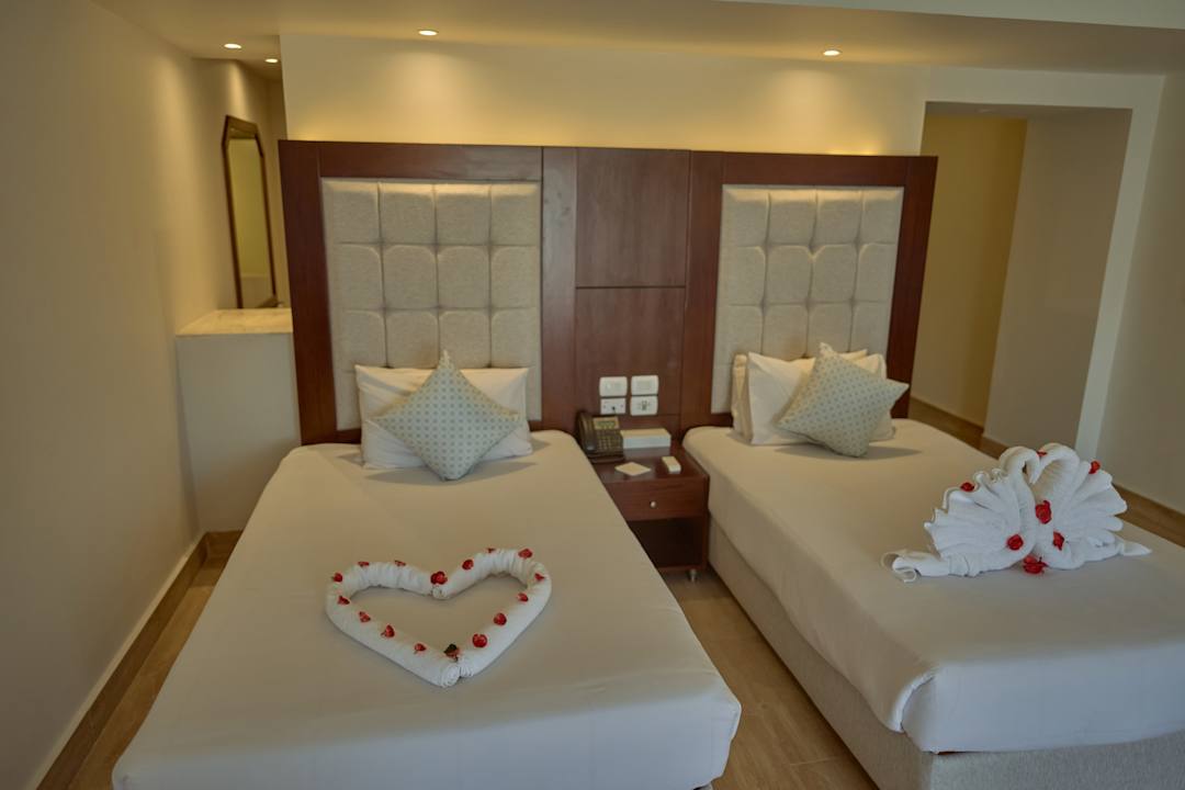 Zimmer Diamond Beach by Pearl Resort