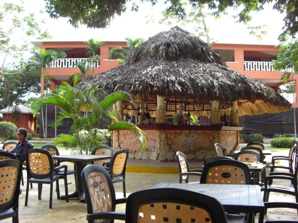 Bar am kleinen Pool BelleVue Dominican Bay