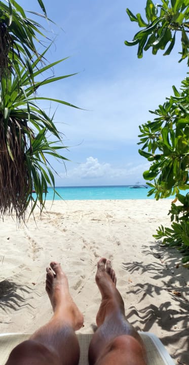 Entspannung am Strand Kuramathi Maldives