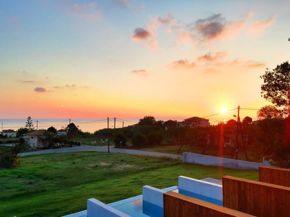 Sonnenaufgang Belussi Suites :) Hotel Belussi Beach