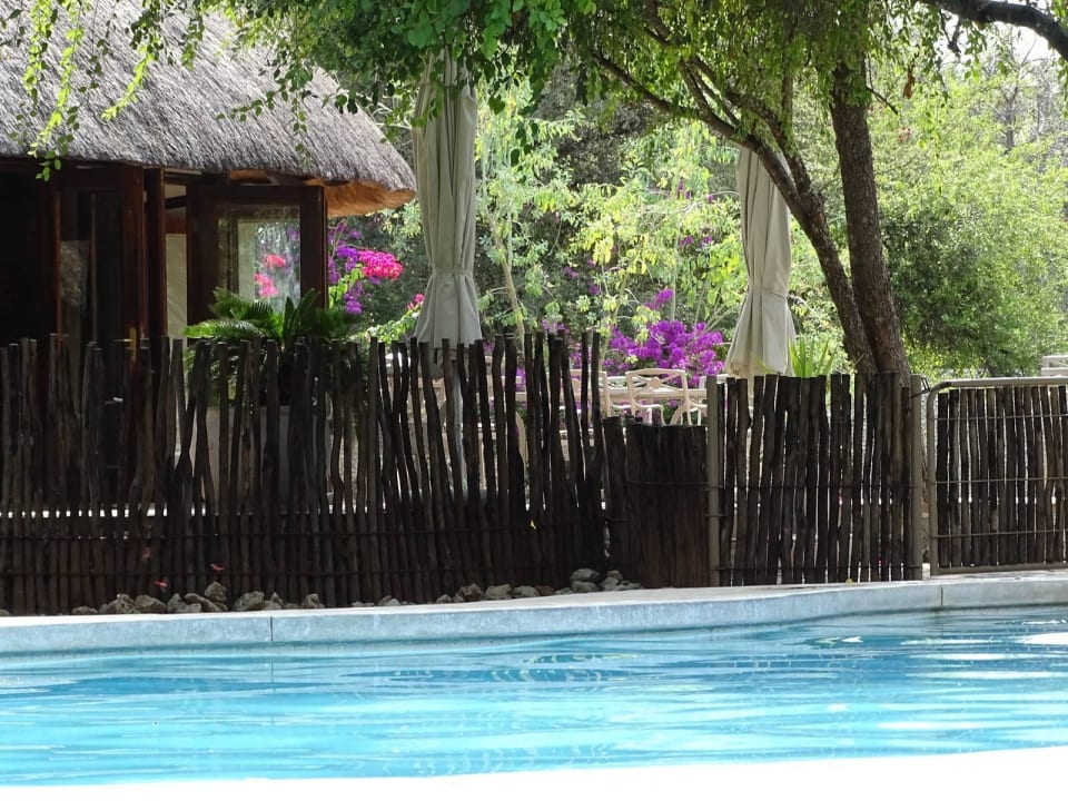 Erfrischend Hotel Mushara Lodge