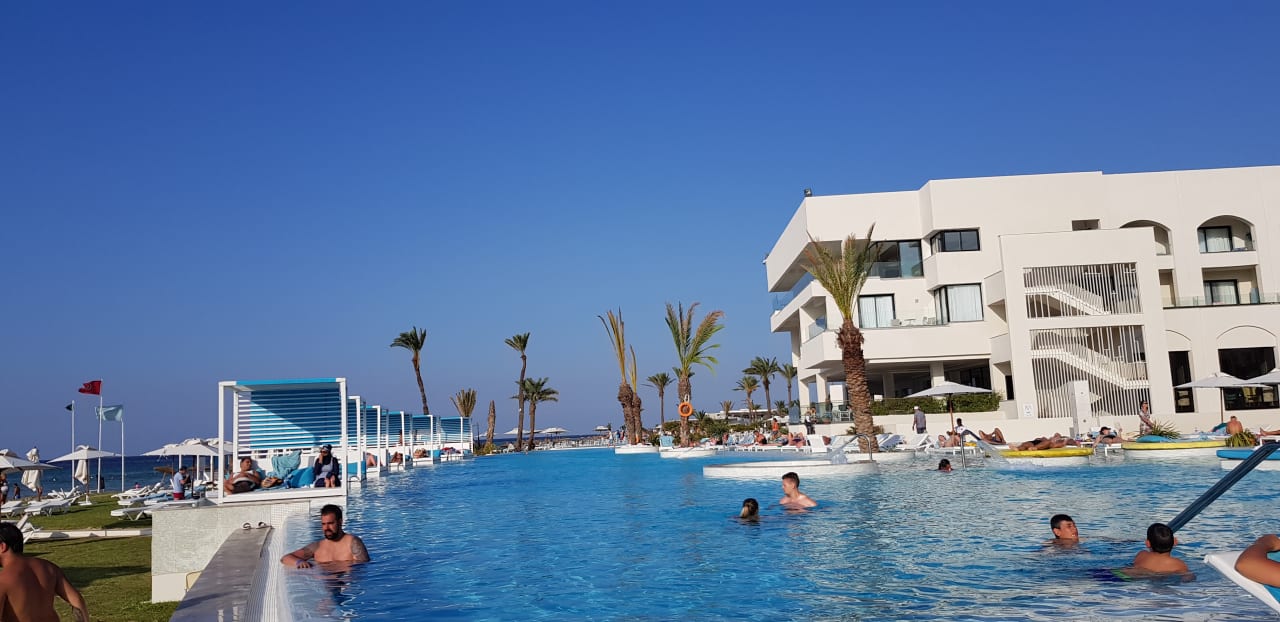 Pool Iberostar Selection Kuriat Palace