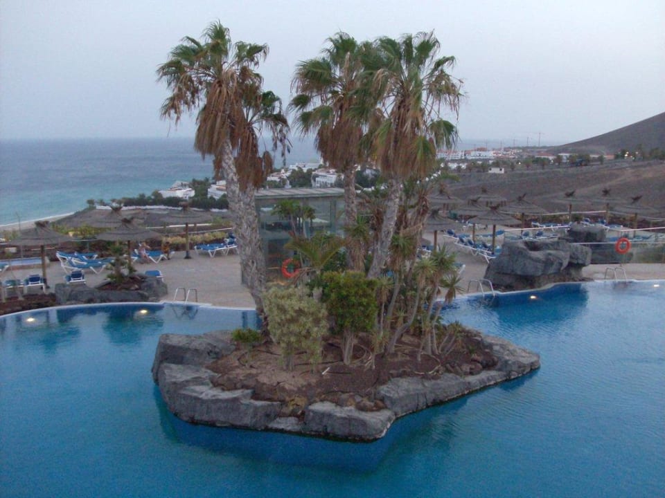 Pool mit Insel AluaVillage Fuerteventura