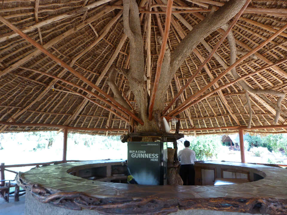 Bar im Ndolodolo-Camp Hotel Ndololo Safari Camp