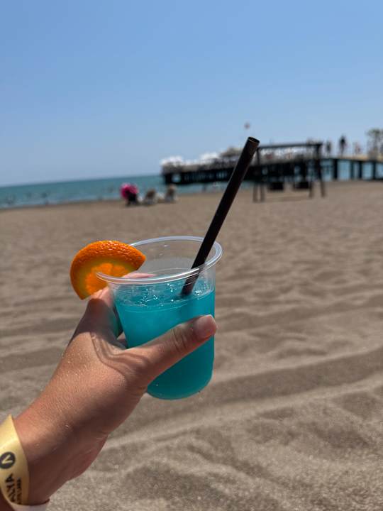 Strand Adalya Elite Lara