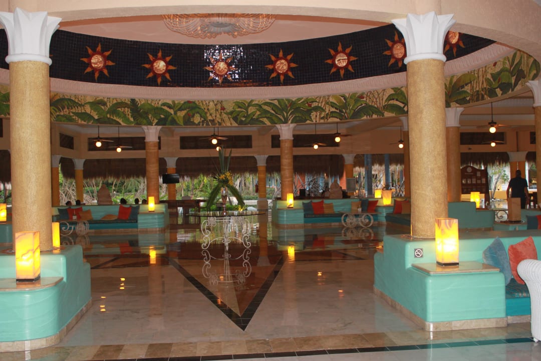 Lobby Iberostar Waves Paraiso del Mar