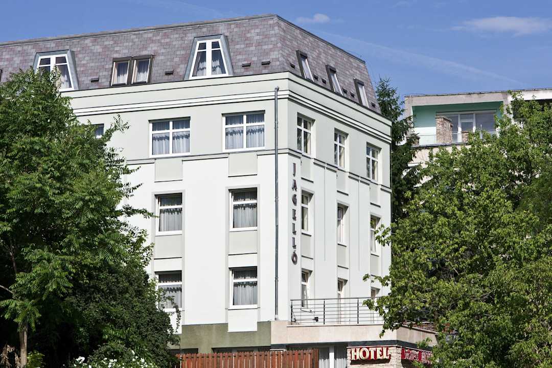 Hote Front Jagello Business Hotel